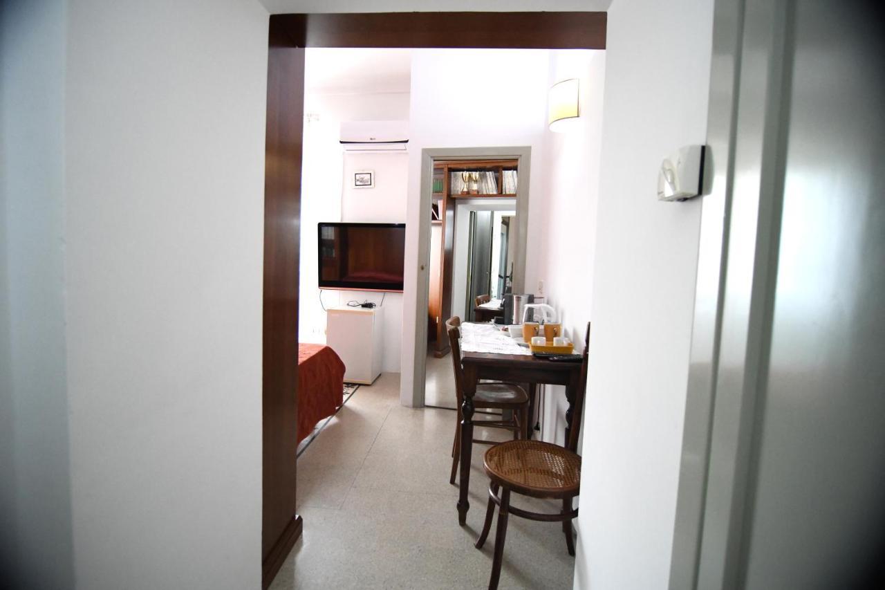 Domo Peonia Bianca Otel Nuoro  Dış mekan fotoğraf